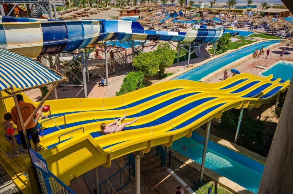 Titanic Aqua Park Resort fun city